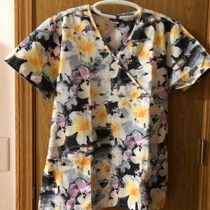 Scrub Top Denice Size Med
